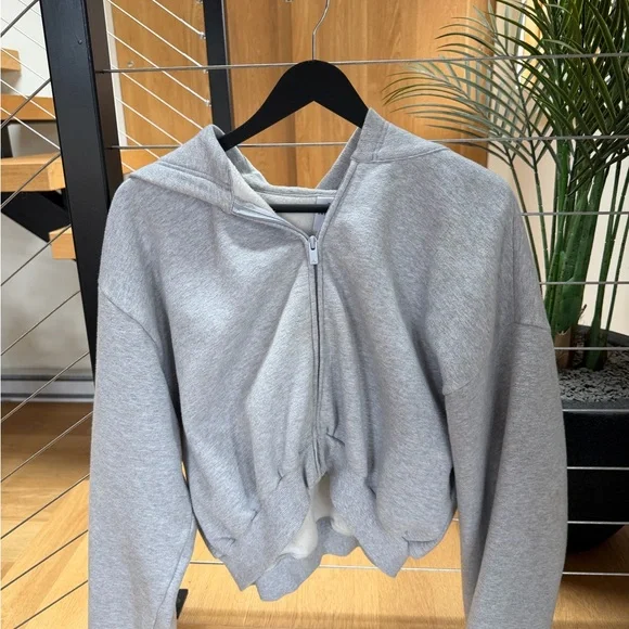TNA Cozy Sweatfleece Cropped - Picture 1 of 3